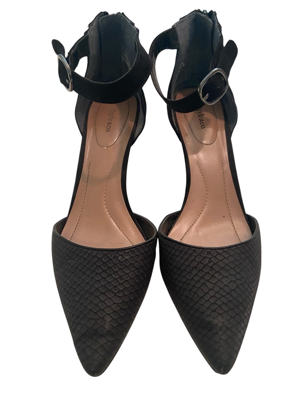 STYLE & CO BLACK SNAKE SKIN HEELS SIZE 8.5